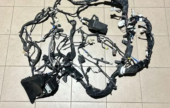Subaru Forester SL Engine installation wiring loom 81402SL040 240617 023977