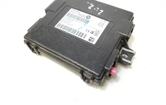 Chrysler Pacifica Keyless (KESSY) go control unit/module 68217818AE