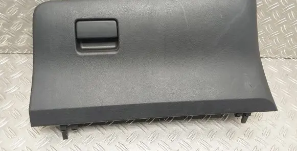 Toyota Yaris Glove box 555500D151 555500D171