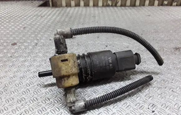 Skoda Roomster (5J) Windscreen/windshield washer pump 1K6955651