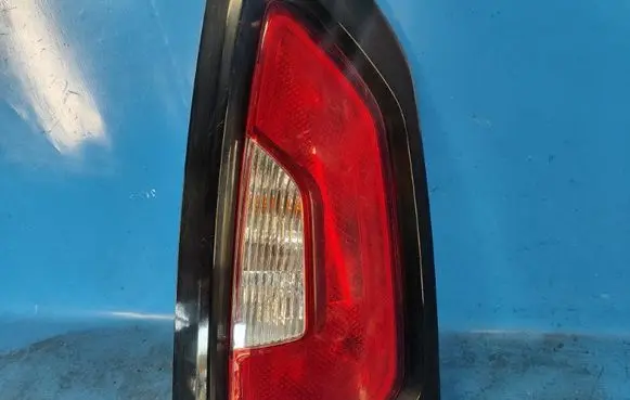 KIA Soul Boot/trunk interior light 924202K510