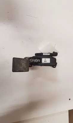 Hyundai Santa Fe Accelerator throttle pedal 327262B900