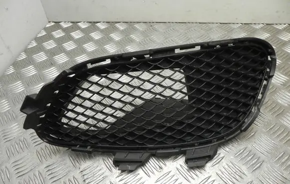 Mercedes-Benz S W222 Front grill A2178850222 T9156