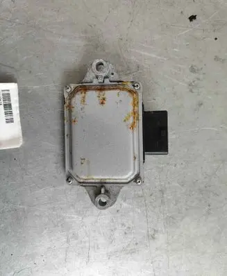 MG MG5 II Battery control module 11647618