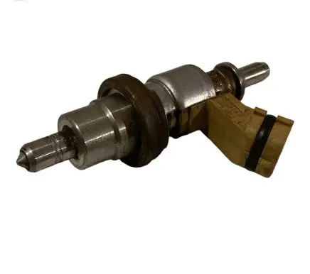 Toyota RAV 4 (XA30) Fuel injector 2371026011
