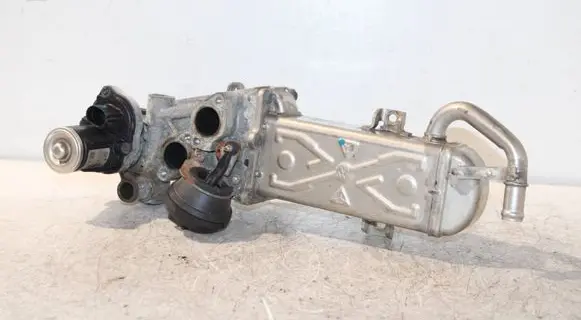 Volkswagen Caddy EGR valve cooler 03L131512DQ 0280751016