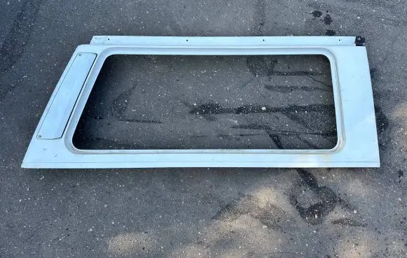 Nissan Patrol 160 Trunk/boot side trim panel 93612C6000 93612C8205 31003061