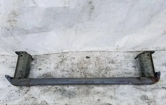 Toyota Avensis T270 Front bumper support beam 