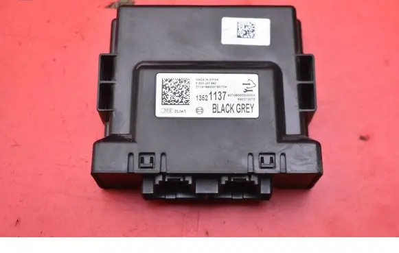 Opel Insignia A Engine control unit/module ECU 13521137