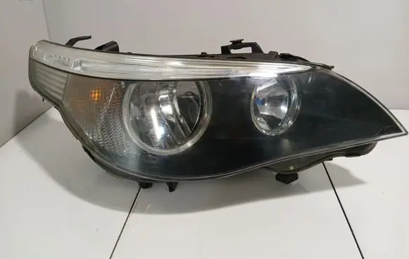 BMW 5 E60 E61 Headlight/headlamp 15876200