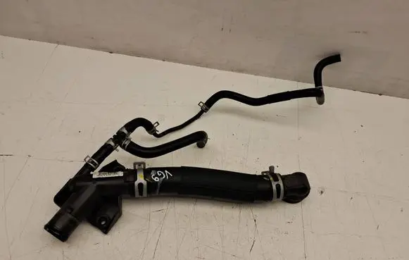 Hyundai i30 Engine coolant pipe/hose 25327S0000 25451S0000