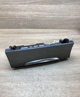 Volkswagen PASSAT B7 Ashtray (front) 3C0863284K