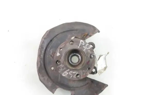 Dacia Logan I Front wheel hub spindle knuckle 