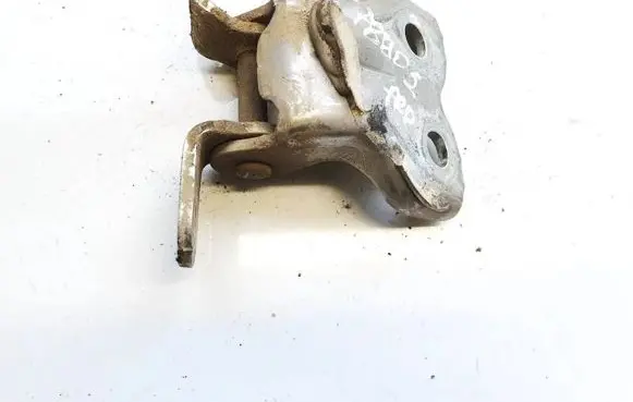 Toyota Aygo AB10 Front door upper hinge