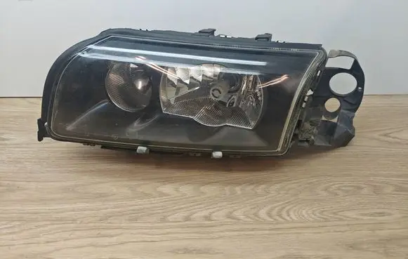 Volvo S80 Headlight/headlamp 30655901 25000V 89008803