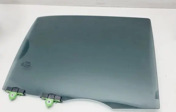 Toyota Yaris Cross Rear door window glass