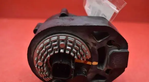 Tesla Model S Water pump