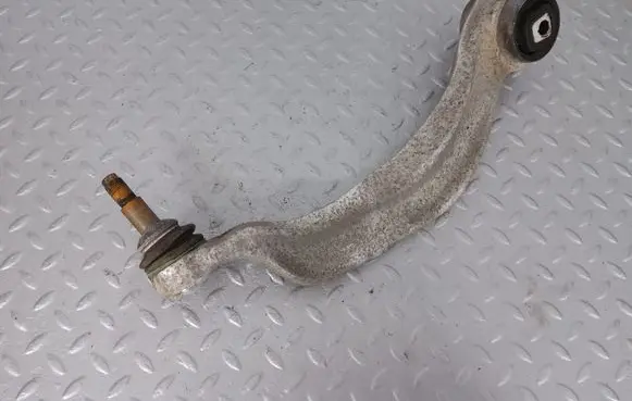 BMW 5 GT F07 Front lower control arm/wishbone 31126775960 6775960