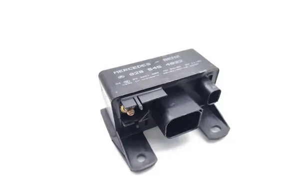 Mercedes-Benz ML W163 Glow plug pre-heat relay 0285454032 899081000