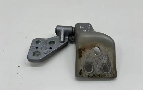 Citroen Berlingo Rear door upper hinge 