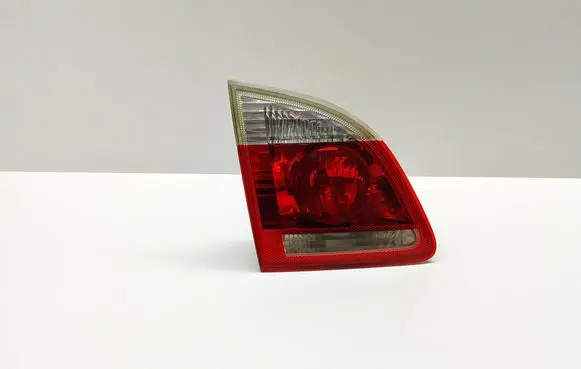 BMW 5 E60 E61 Tailgate rear/tail lights 6925893 69258939 63216925893
