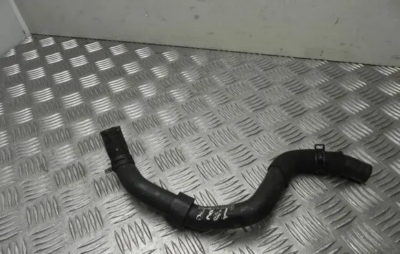 Mercedes-Benz C AMG W205 Engine coolant pipe/hose A2058301502