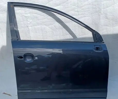 Opel Antara Front door