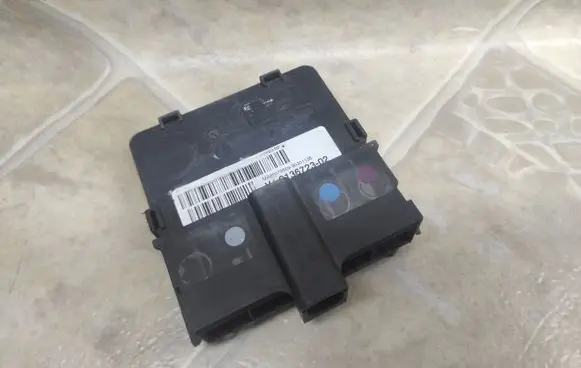 Mini One - Cooper Clubman R55 Fuse module 9136723