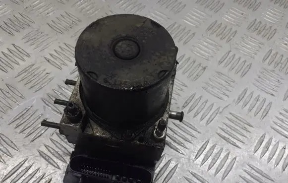 Nissan Almera Tino ABS Pump 0265800331