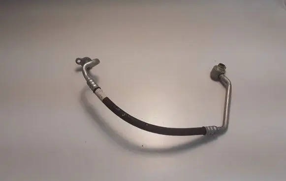 Volvo V40 Air conditioning (A/C) pipe/hose 31455313