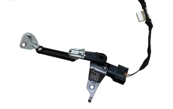 Headlight/headlamp level sensor