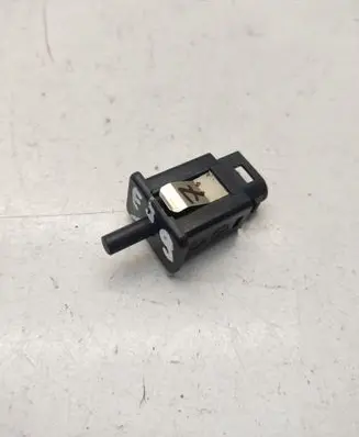 BMW 5 E39 Sensor 1388277
