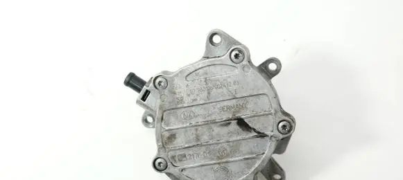Audi A3 S3 8P Vacuum pump 08D145100E