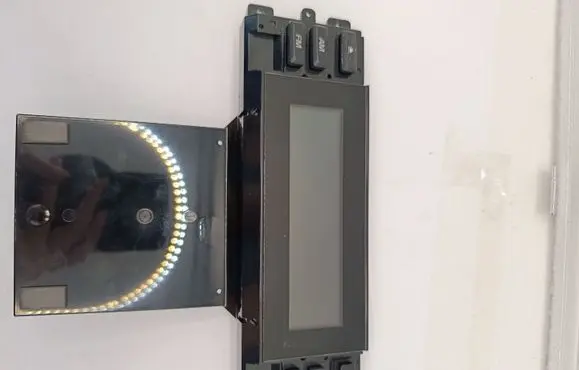 Volvo V70 Screen/display/small screen 36001867 155408 1885527