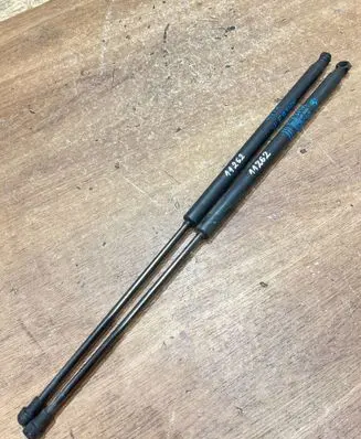 BMW 3 E92 E93 Tailgate/trunk strut/damper 7129215