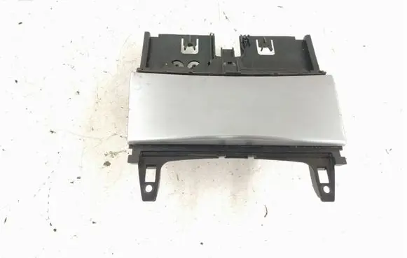 Mercedes-Benz C W204 Car ashtray 2046801350 2046800179