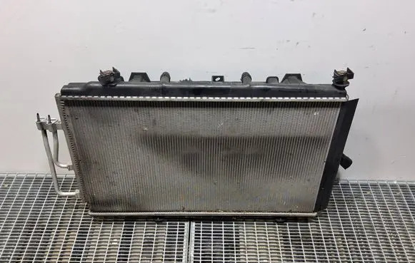 Citroen C4 III e-C4 Radiator set 9832186380