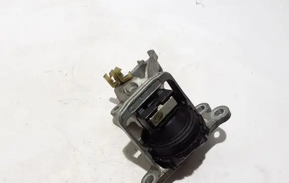 Renault Talisman Engine mount bracket 112101624R