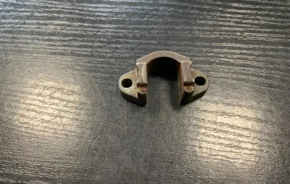 BMW 5 E60 E61 Fuel Injector clamp holder