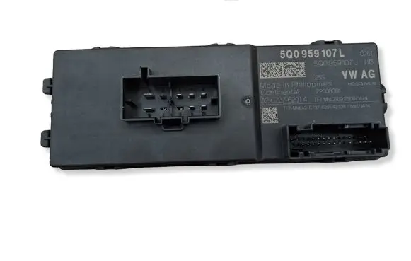 Volkswagen PASSAT B8 Tailgate/trunk control unit/module 5Q0959107L 5Q0959107J A2C73762914