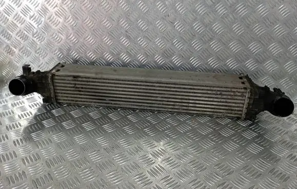 Opel Insignia B Intercooler radiator 39069542