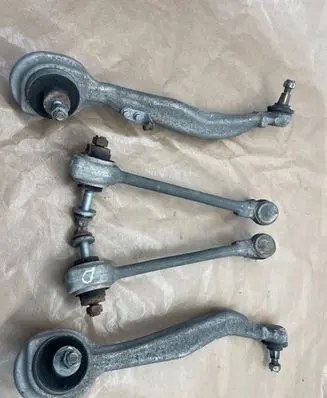 Mercedes-Benz C W204 Front control arm A2043309011 A2043309111 A2043307311