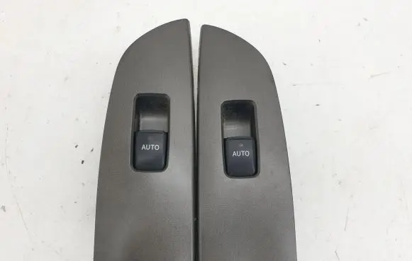 Lexus IS 220D-250-350 Electric window control switch 7427153050 7427253010