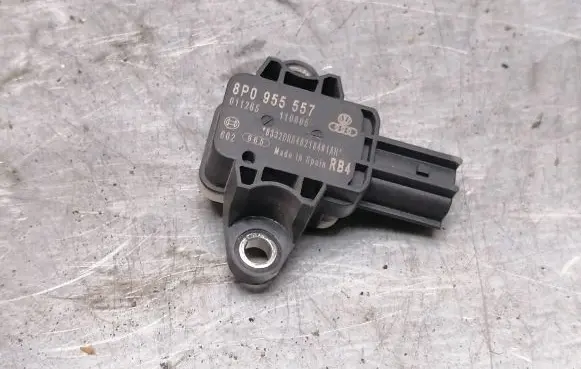 Audi A4 S4 B7 8E 8H Airbag deployment crash/impact sensor 8P0955557 011265 110805