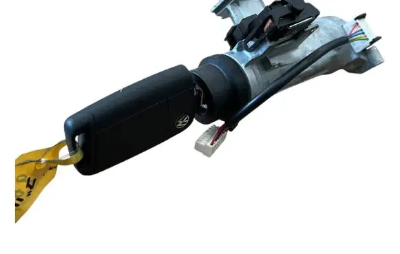 Volkswagen Golf VII Ignition lock 5Q0905865 908529KR001B9 10056069