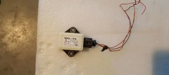 Audi A4 S4 B8 8K Acceleration sensor 8K0907637 8K0907637C