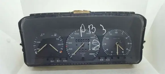 Volkswagen PASSAT B3 Speedometer (instrument cluster) 3A0919033