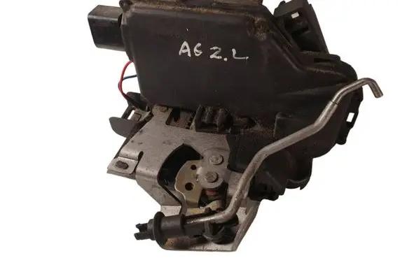 Audi A6 S6 C5 4B Rear door lock 4B0839015G