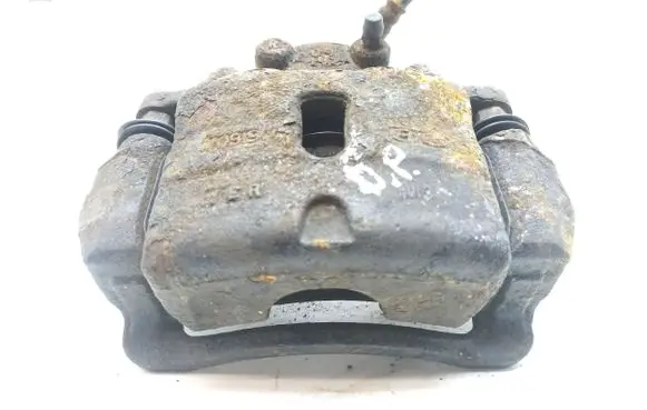 Hyundai i40 Front brake caliper