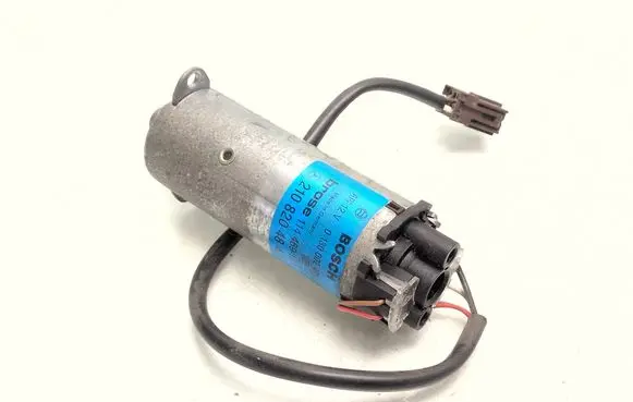 Mercedes-Benz S W220 Seat adjustment motor 2108204842 0130002479